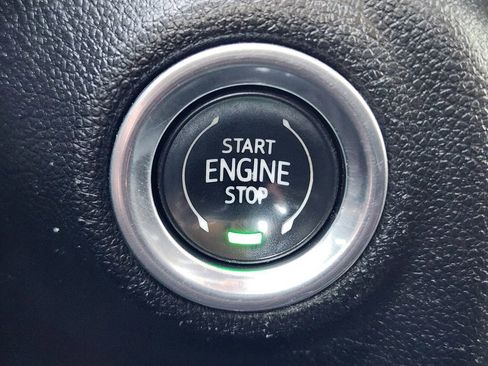 Used 2021 Chevrolet Silverado 3500 LT image 17