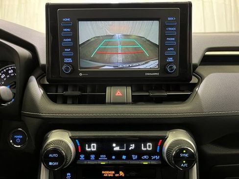 Certified 2021 Toyota RAV4 XLE AWD/4WD image 19