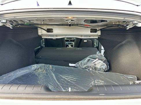 New 2025 Hyundai Elantra Sport image 33