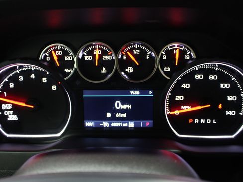 Used 2022 Chevrolet Silverado 1500 RST AWD/4WD image 10
