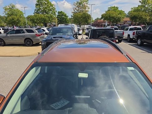 Used 2020 Ford EcoSport SE w/ SE Convenience Package AWD/4WD image 3