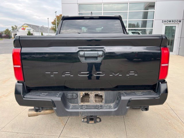 Used 2024 Toyota Tacoma SR5 RWD image 6