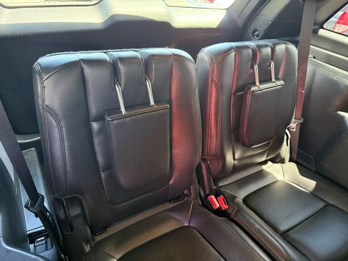 Used 2017 Ford Explorer Sport w/ Equipment Group 401A image 18
