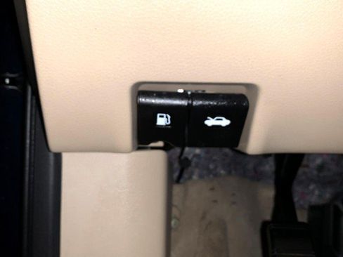 Used 2015 Nissan Rogue SL image 83