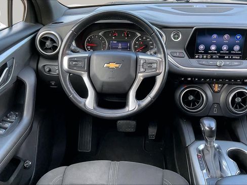 Used 2020 Chevrolet Blazer LT FWD image 6