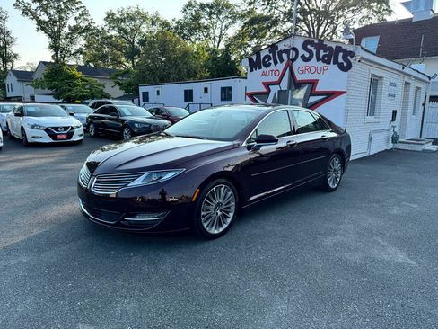 Used 2013 Lincoln MKZ AWD image 9