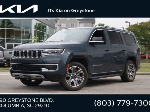 Used 2024 Jeep Wagoneer Series II AWD/4WD image 1