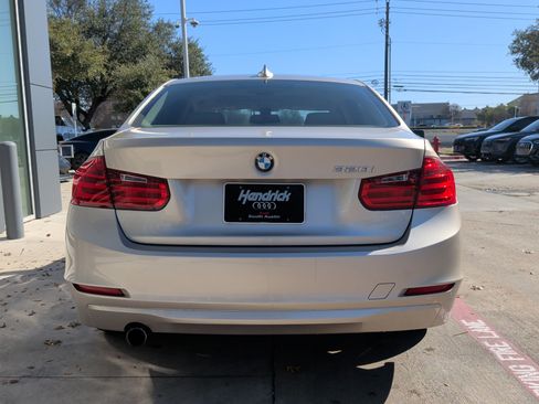 Used 2014 BMW 320i Sedan image 9