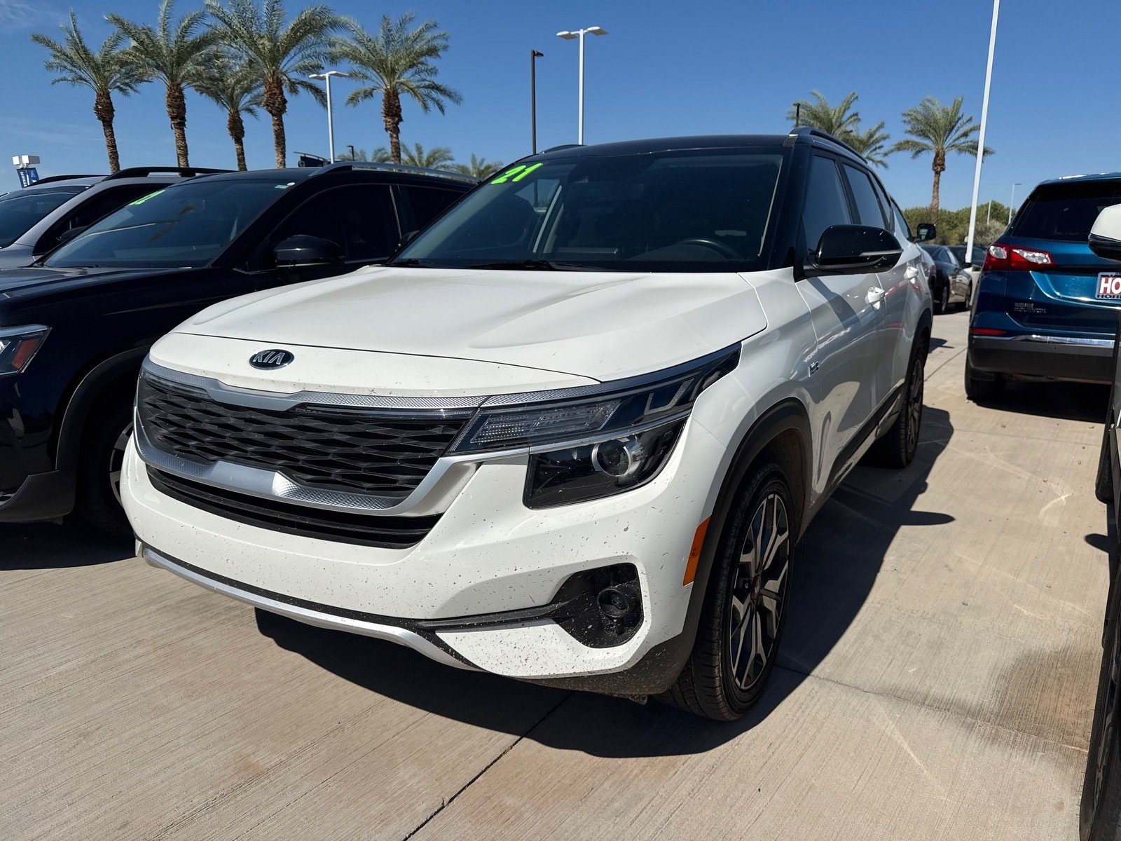Used 2021 Kia Seltos S AWD/4WD image 2