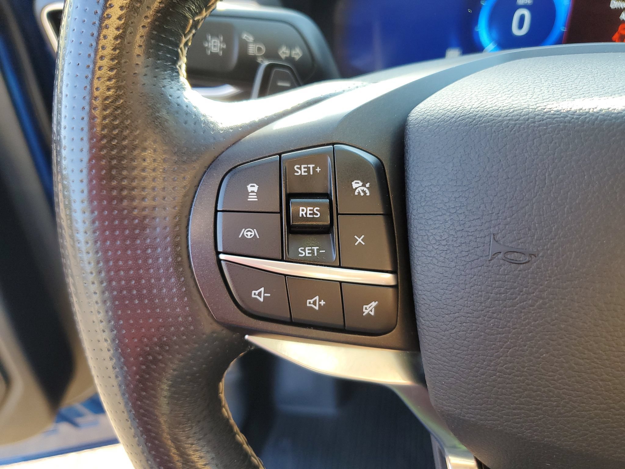 Used 2020 Ford Explorer ST w/ ST High-Performance Pack AWD/4WD image 22