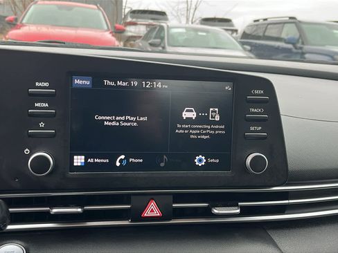 Used 2023 Hyundai Elantra SEL image 15