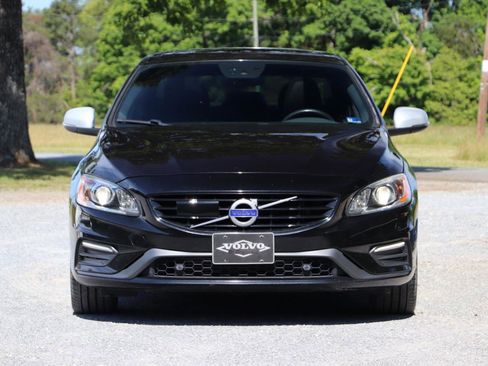 Used 2017 Volvo S60 T6 R-Design Platinum w/ Climate Package AWD/4WD image 46