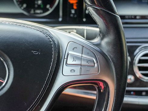 Used 2017 Mercedes-Benz S 550 4MATIC Sedan image 22