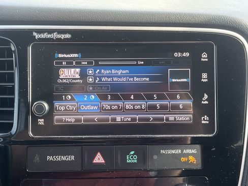 Used 2018 Mitsubishi Outlander GT AWD/4WD image 7