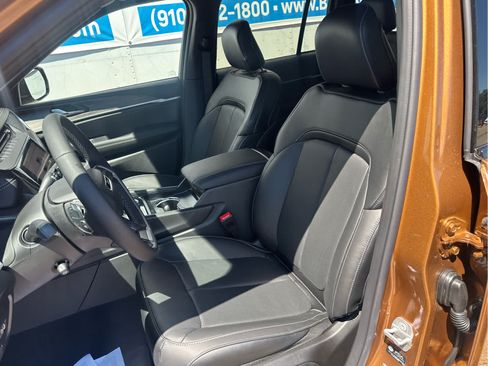 New 2026 Jeep Grand Cherokee Limited AWD/4WD image 31