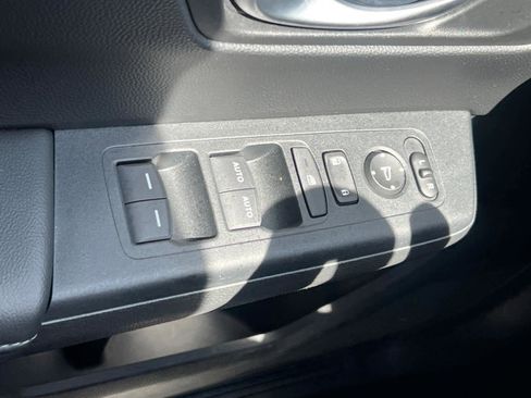 Used 2024 Honda CR-V EX image 23