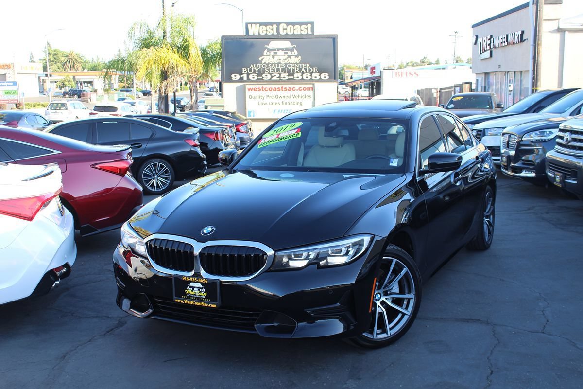 Used 2019 BMW 330i Sedan w/ Driving Assistance Package RWD image 31
