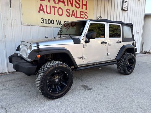 Used 2008 Jeep Wrangler Unlimited X RWD image 8