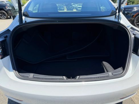 Used 2023 Tesla Model 3 Standard Range RWD image 29