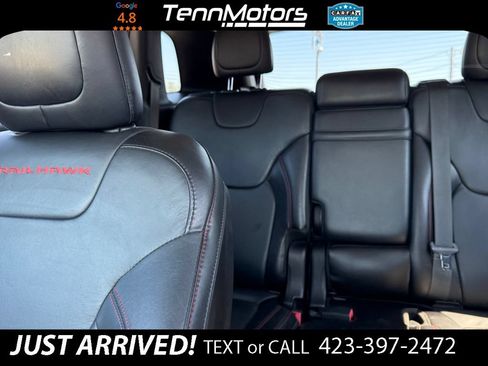 Used 2015 Jeep Cherokee Trailhawk w/ Comfort/Convenience Group AWD/4WD image 27