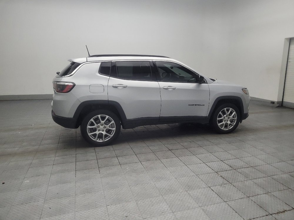Used 2024 Jeep Compass Latitude AWD/4WD image 10