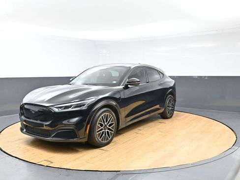 Used 2024 Ford Mustang Mach-E Premium AWD/4WD image 6