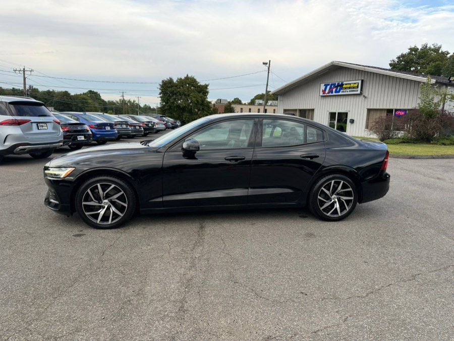 Used 2019 Volvo S60 T6 Momentum w/ Premium Package AWD/4WD image 3