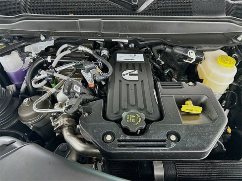 New 2025 RAM 2500 Big Horn image 18