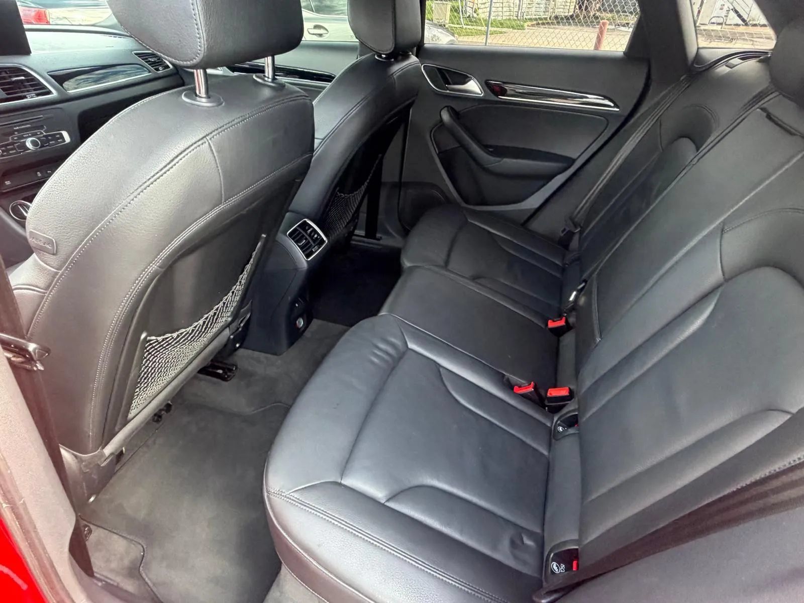 Used 2018 Audi Q3 2.0T Premium Plus w/ S Line Competition Package FWD image 10