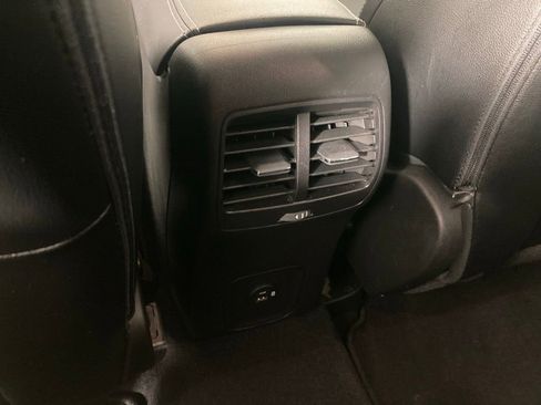 Used 2022 Ford Escape SEL image 13