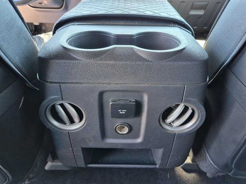 Used 2015 Ford F350 Lariat w/ Lariat Interior Package AWD/4WD image 32