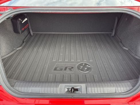Used 2022 Toyota GR86 w/ ALL Weather Mat Package (TMS) RWD image 19
