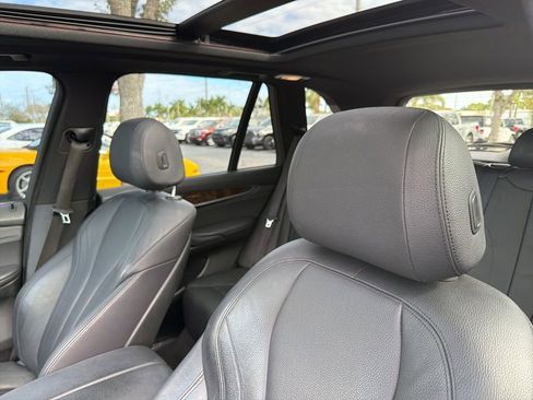 Used 2017 BMW X5 xDrive35i image 10
