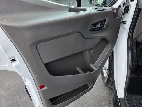 Used 2020 Ford Transit 250 Low Roof AWD image 21