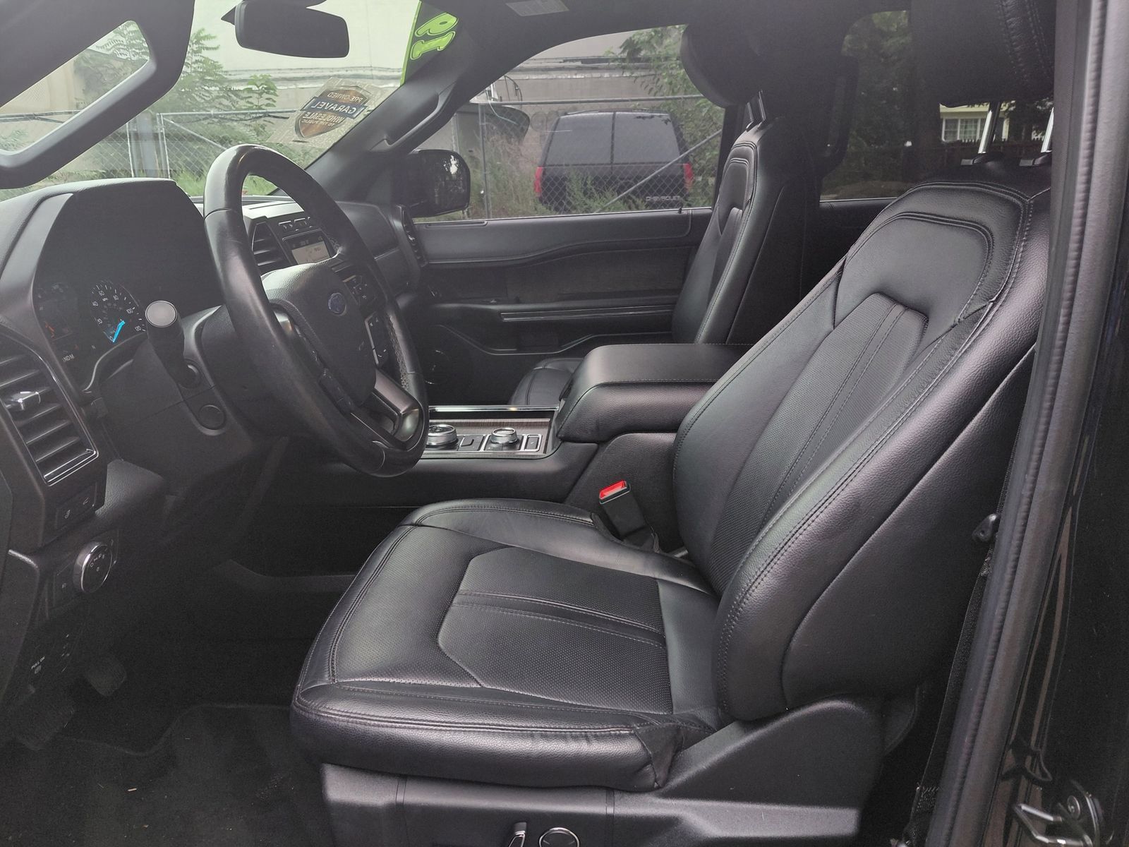 Used 2019 Ford Expedition Max Limited w/ Equipment Group 301A AWD/4WD image 2