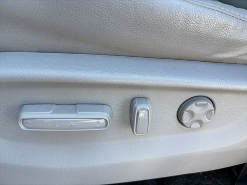 Used 2018 Honda Odyssey Elite image 17