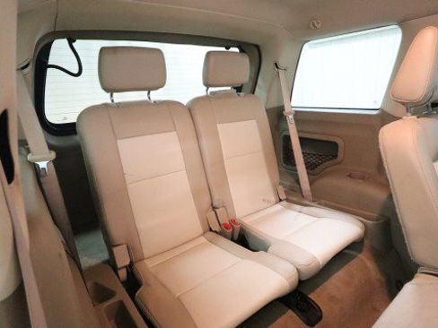 Used 2010 Ford Explorer Eddie Bauer AWD/4WD image 12