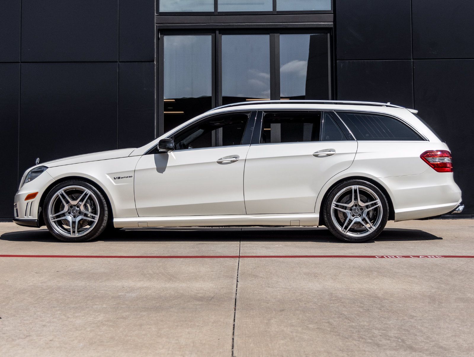 Used 2012 Mercedes-Benz E 63 AMG Wagon image 9