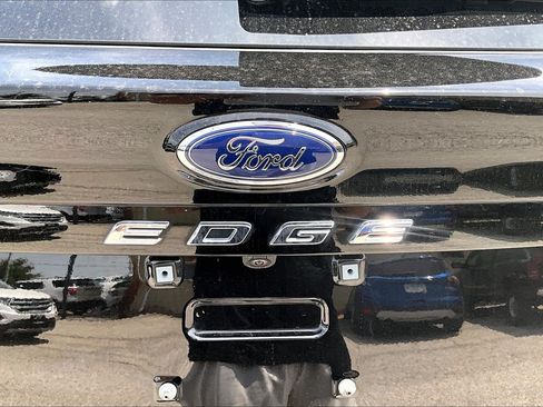 Used 2024 Ford Edge SEL w/ Convenience Package AWD/4WD image 31