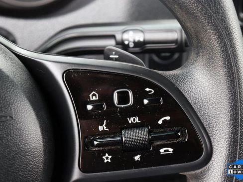 Used 2024 Mercedes-Benz Sprinter 2500 image 20