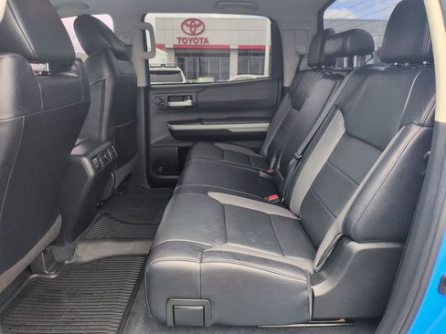 Used 2020 Toyota Tundra Limited w/ Limited Premium Package AWD/4WD image 25