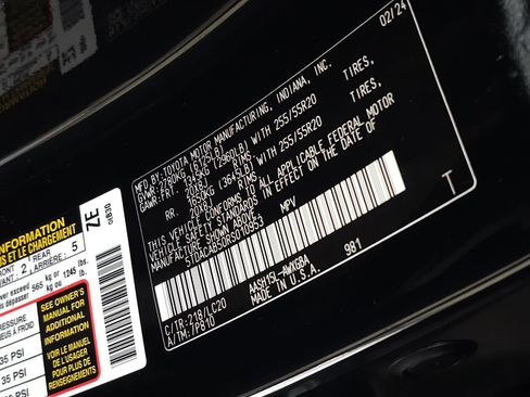 Used 2024 Toyota Grand Highlander Limited image 37