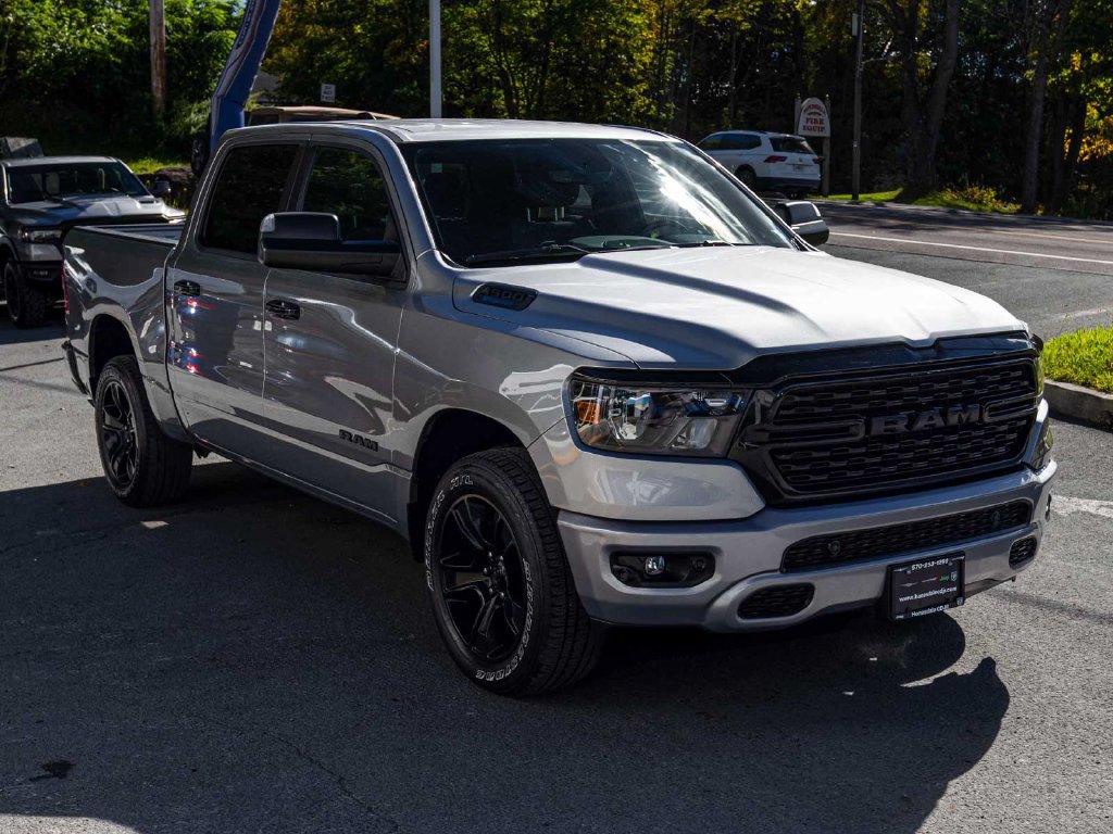 Used 2023 RAM 1500 Big Horn AWD/4WD image 3