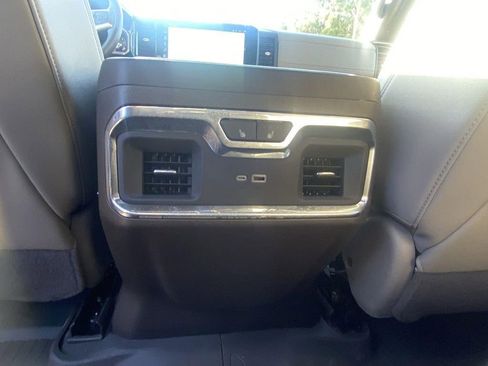 Certified 2024 Chevrolet Silverado 1500 LTZ image 22