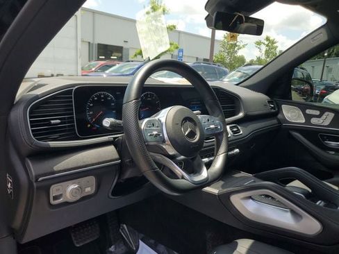 Used 2023 Mercedes-Benz GLS 450 4MATIC image 23