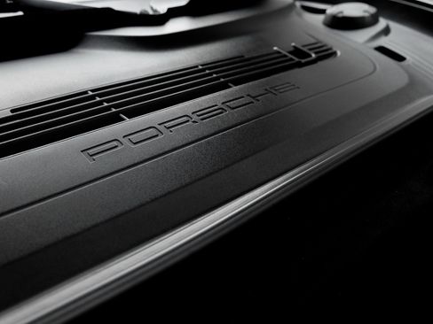 Certified 2013 Porsche 911 Carrera 4S image 41