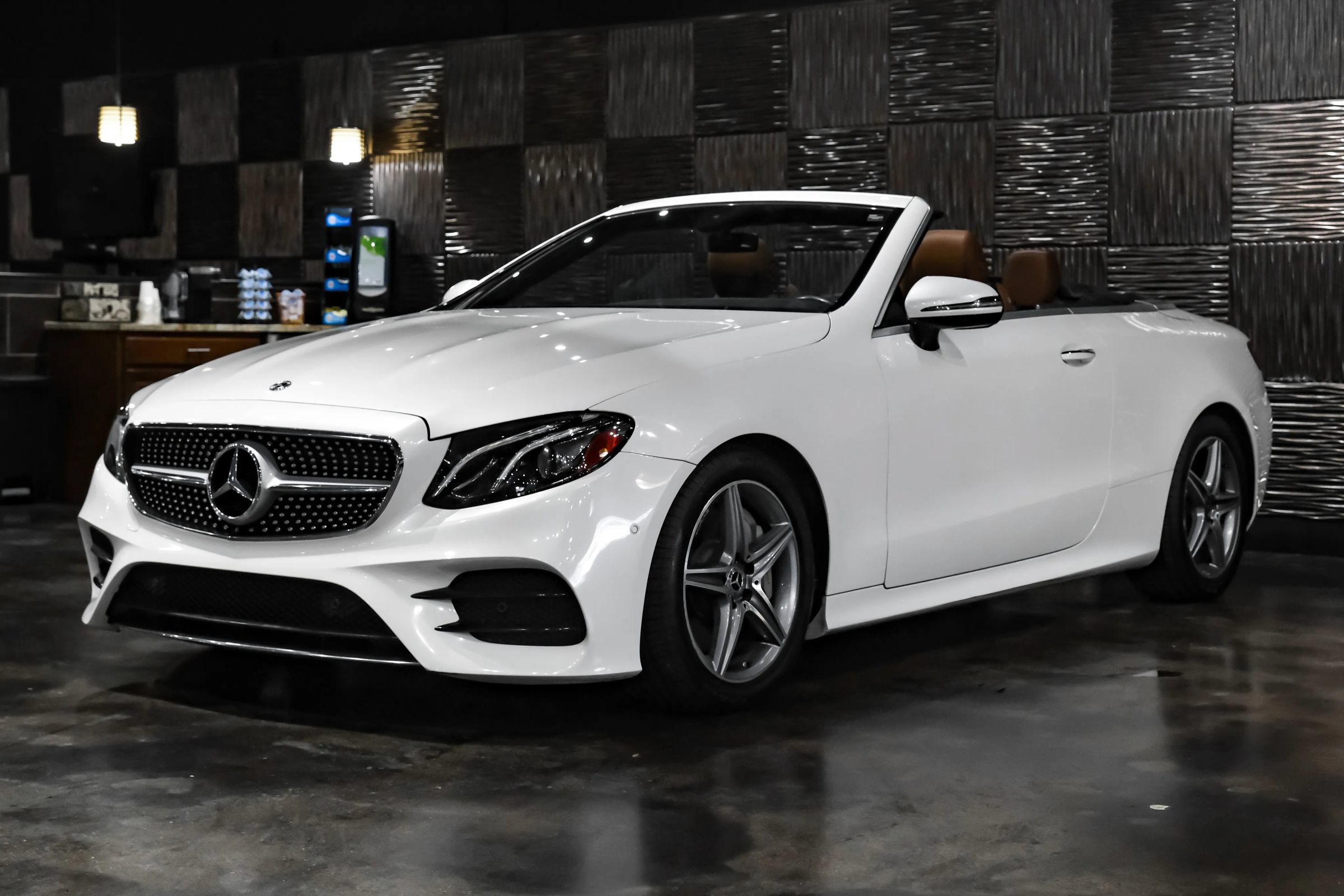 Used 2018 Mercedes-Benz E 400 Cabriolet image 8