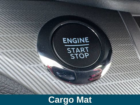 Used 2024 Ford Explorer XLT w/ Equipment Group 202A AWD/4WD image 17