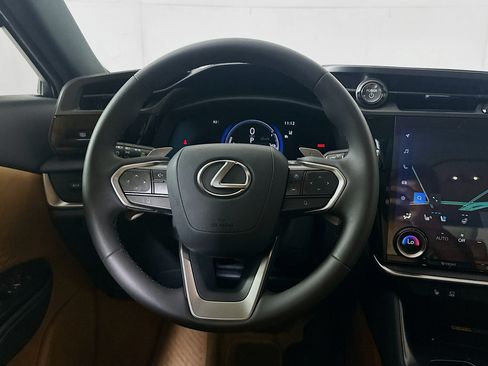 Used 2023 Lexus RZ 450e Premium w/ Technology Package AWD/4WD image 18