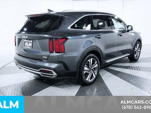 Used 2023 Kia Sorento SX Prestige w/ Panoramic Sunroof Package AWD/4WD image 7